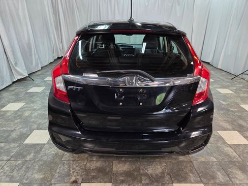 Used 2019 Honda Fit EX image 4
