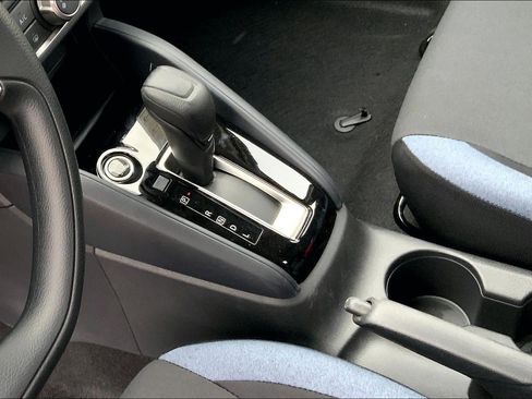 New 2025 Nissan Versa SV image 8