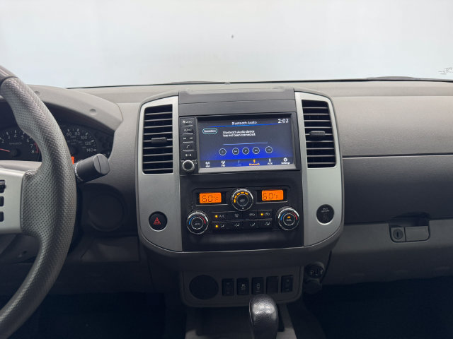 Used 2020 Nissan Frontier SV RWD image 4