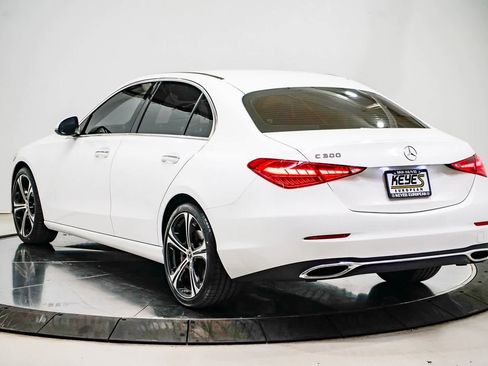 Used 2023 Mercedes-Benz C 300 Sedan image 2