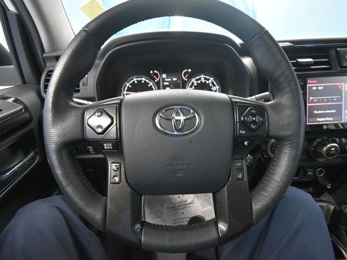 Used 2024 Toyota 4Runner TRD Off-Road Premium image 10