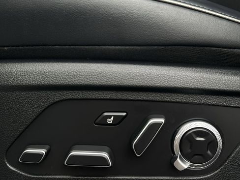 Certified 2025 Hyundai Palisade Calligraphy image 13