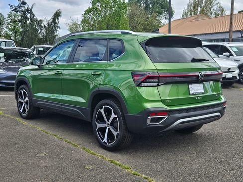 New 2026 Volkswagen Taos SEL AWD/4WD image 3