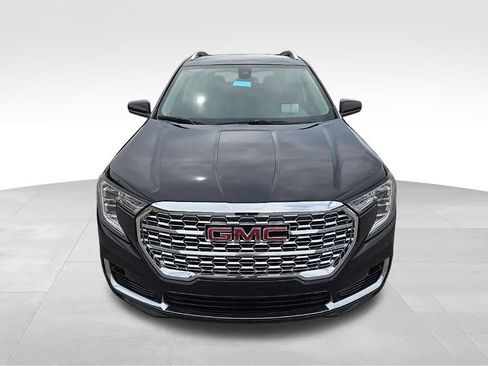 Used 2024 GMC Terrain Denali AWD/4WD image 7