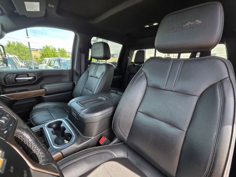Used 2022 Chevrolet Silverado 3500 High Country w/ Technology Package AWD/4WD image 8