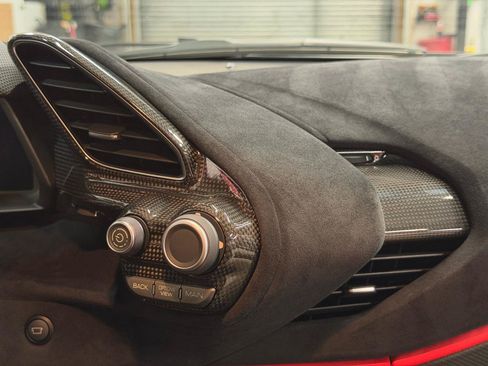 Used 2020 Ferrari 488 Pista Coupe RWD image 27