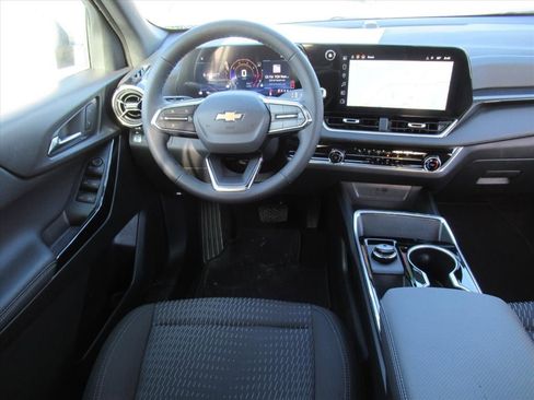 New 2026 Chevrolet Equinox LT w/ Safety and Technology Package image 12