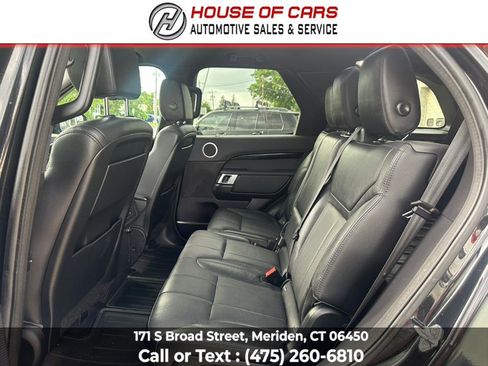 Used 2017 Land Rover Discovery SE image 33