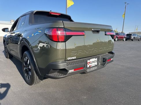 Used 2025 Hyundai Santa Cruz SEL image 13