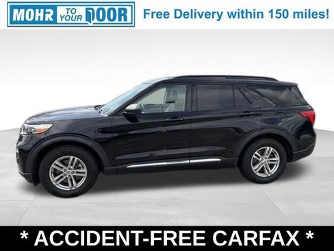 Used 2020 Ford Explorer XLT w/ Equipment Group 202A RWD image 2