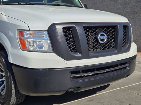 Used 2017 Nissan NV 3500 S RWD image 8