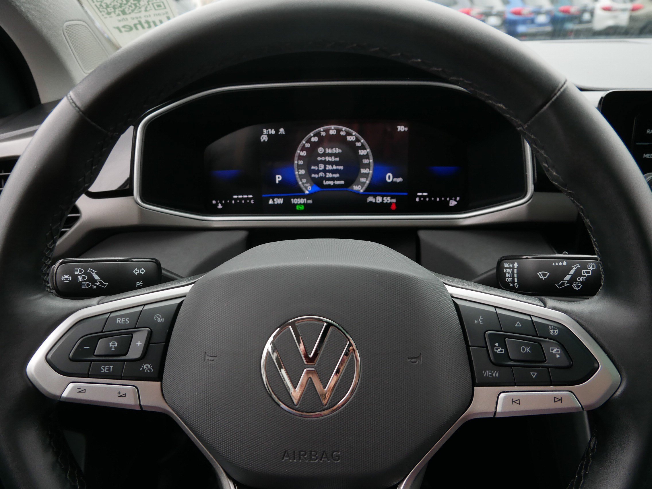 Used 2025 Volkswagen Taos SE AWD/4WD image 29