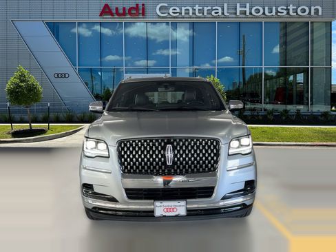 Used 2022 Lincoln Navigator Black Label image 6