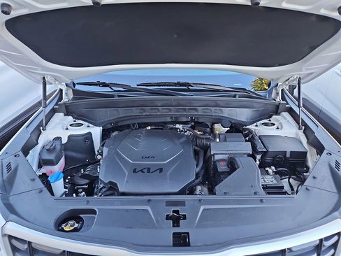 Used 2023 Kia Telluride S image 37