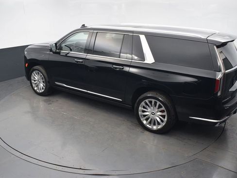 Certified 2024 Cadillac Escalade ESV Premium Luxury w/ Performance Package image 46