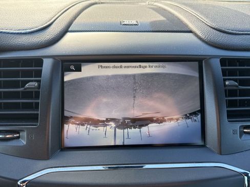 Used 2014 Lincoln MKS AWD w/ Equipment Group 201A image 11