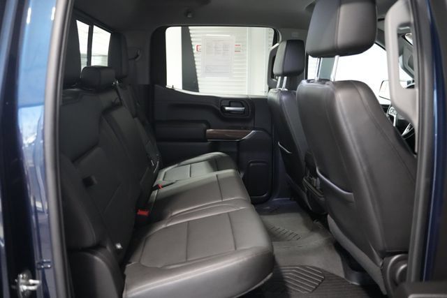 Used 2020 Chevrolet Silverado 1500 RST AWD/4WD image 16
