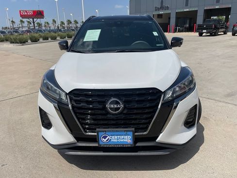 Certified 2024 Nissan Kicks SR FWD image 2