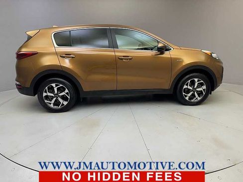 Used 2021 Kia Sportage LX w/ LX AWD Popular Package image 6