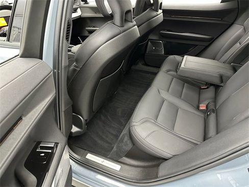 Used 2025 Polestar Polestar 3 Long Range Dual Motor Launch E image 22