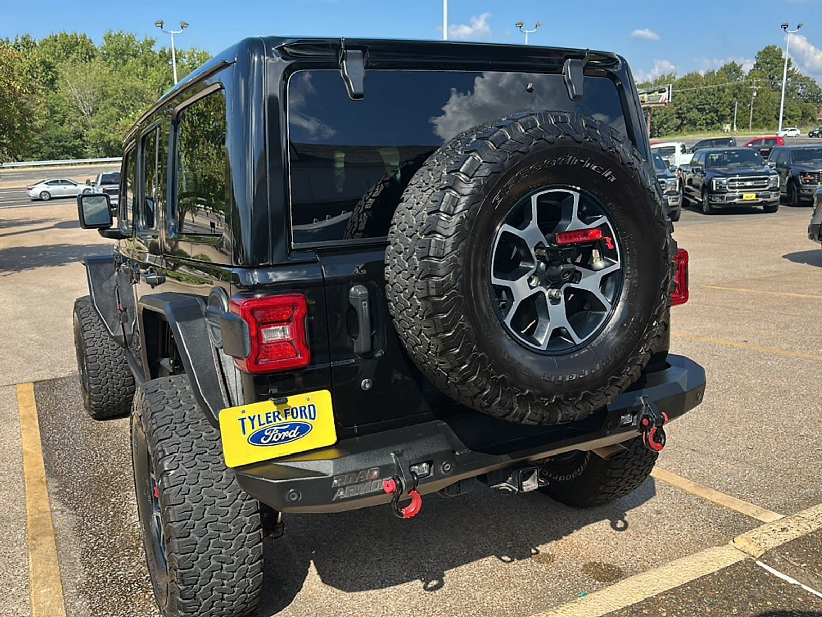 Used 2018 Jeep Wrangler Unlimited Rubicon AWD/4WD image 10