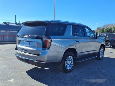 Used 2025 Chevrolet Tahoe LT image 2