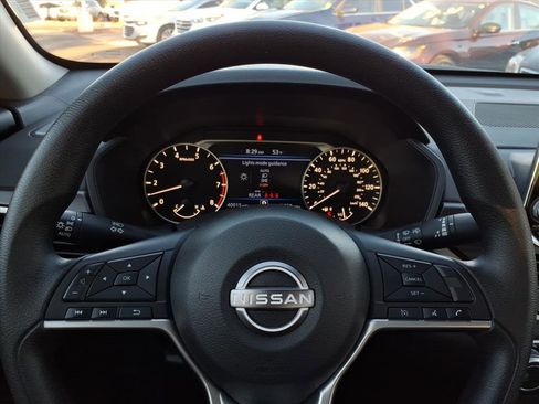 Used 2024 Nissan Altima 2.5 SV image 20