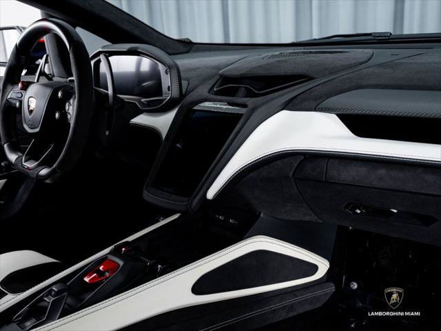 Used 2026 Lamborghini Temerario AWD/4WD image 46