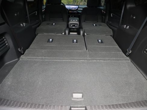 New 2026 Buick Enclave Sport Touring w/ Power Package image 12