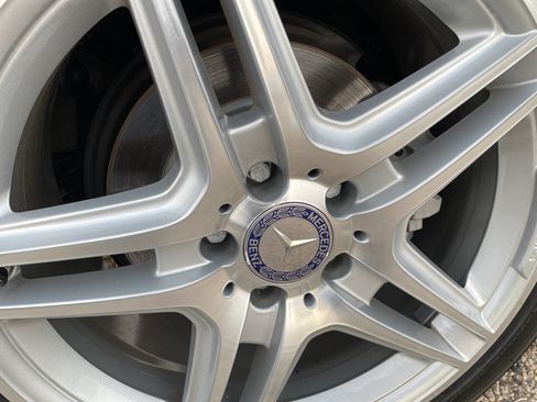 Used 2011 Mercedes-Benz E 350 Cabriolet image 30