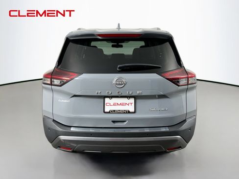 Used 2023 Nissan Rogue SL AWD/4WD image 7