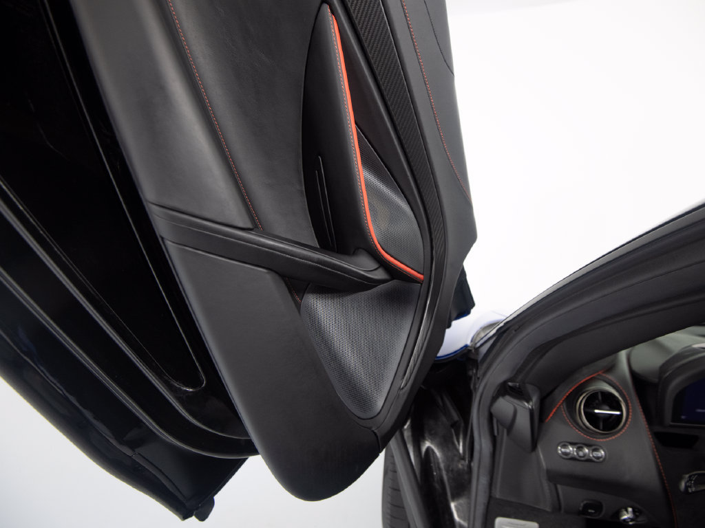 Used 2020 McLaren 720S Performance RWD image 10