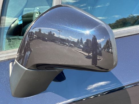 Used 2021 Chevrolet Trax LT w/ Driver Confidence Package FWD image 50