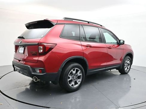 Used 2023 Honda Passport TrailSport image 5
