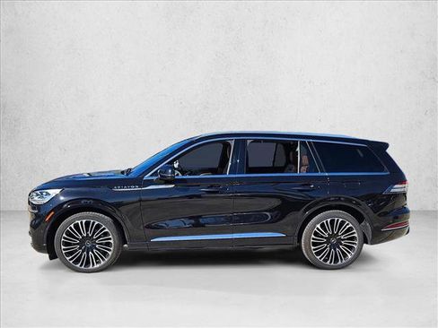 Used 2024 Lincoln Aviator Black Label w/ Dynamic Handling Package image 9