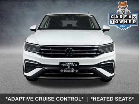 Used 2024 Volkswagen Tiguan SE image 2