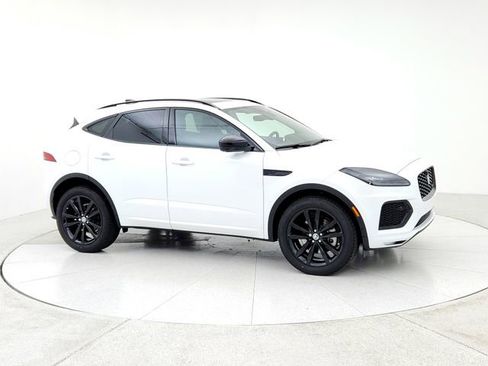 Certified 2024 Jaguar E-PACE R-Dynamic SE image 3