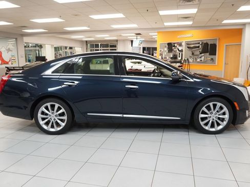 Used 2014 Cadillac XTS Luxury w/ Driver Awareness Package image 13