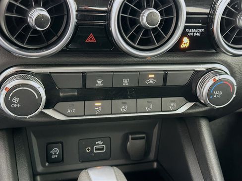 Used 2025 Nissan Sentra S image 22