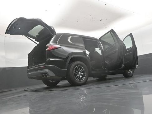 Used 2025 GMC Acadia Elevation FWD image 55