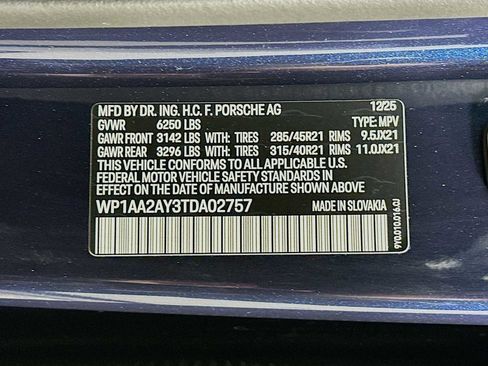 New 2026 Porsche Cayenne image 32