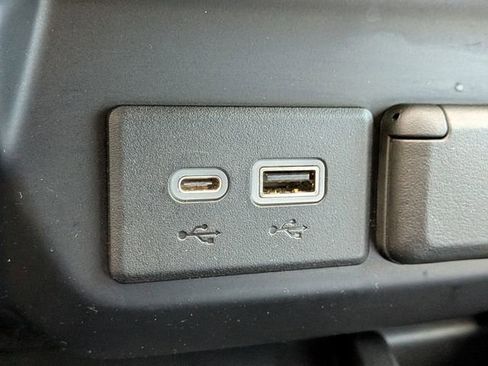 Used 2021 GMC Sierra 1500 SLT w/ SLT Premium Plus Package image 23