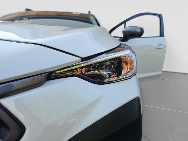 Used 2024 Subaru Crosstrek 2.0i Premium AWD/4WD image 31
