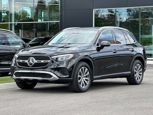 Certified 2026 Mercedes-Benz GLC 300 4MATIC image 8