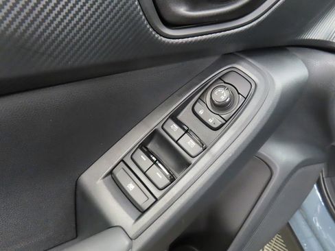 Used 2025 Subaru Crosstrek 2.0i Premium image 45