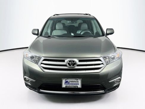 Used 2012 Toyota Highlander Limited w/ Tow Pkg AWD/4WD image 2