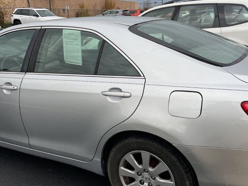 Used 2007 Toyota Camry LE image 8