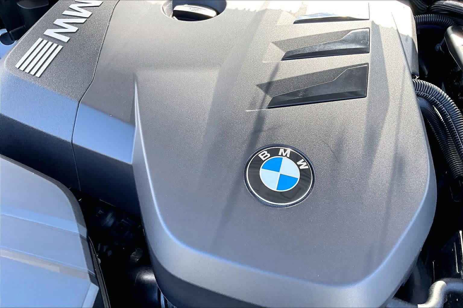 Used 2026 BMW 430i Convertible RWD image 32