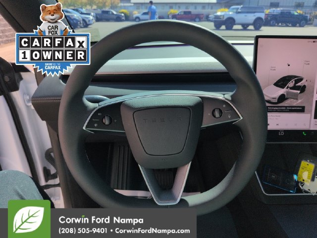 Used 2026 Tesla Model Y Long Range RWD image 13