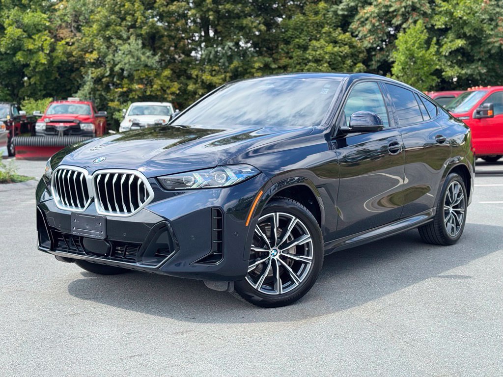 Certified 2026 BMW X6 xDrive40i AWD/4WD image 1